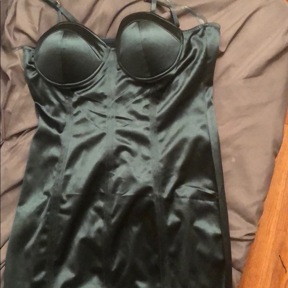 Teal fashion nova dress! Perfect for date night! - Picture 3 of 3